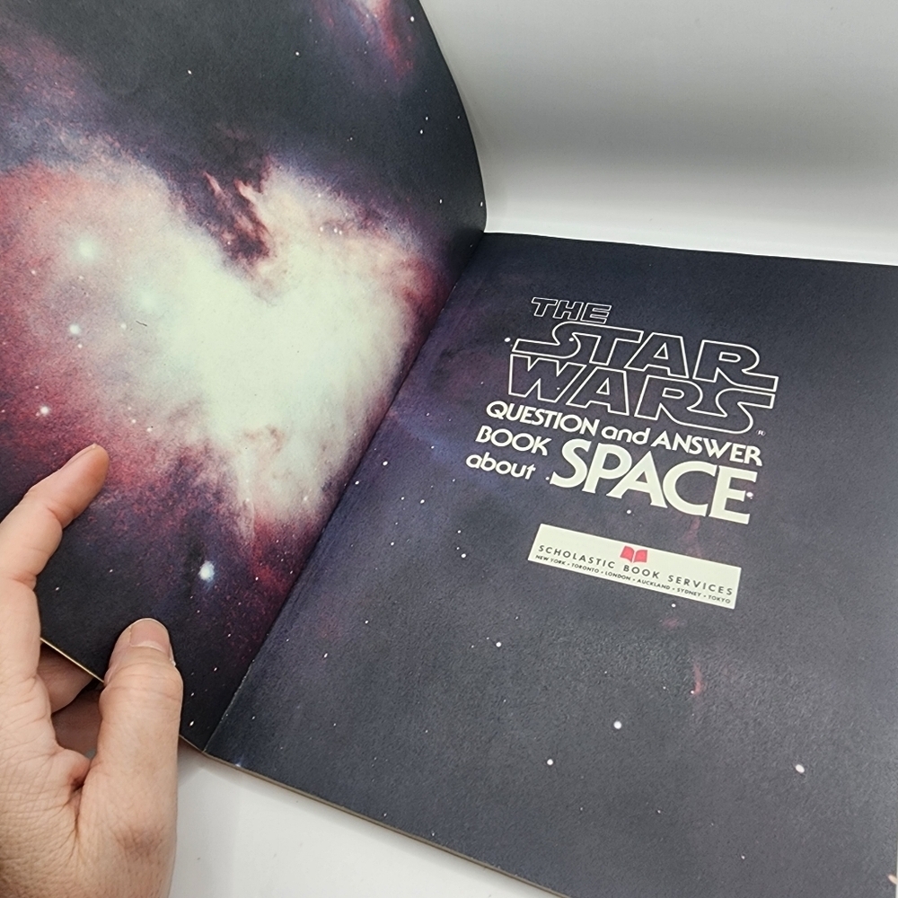 The Star Wars Question and Answer Book About Space Paperback Book Vintage - Picture 4 of 4